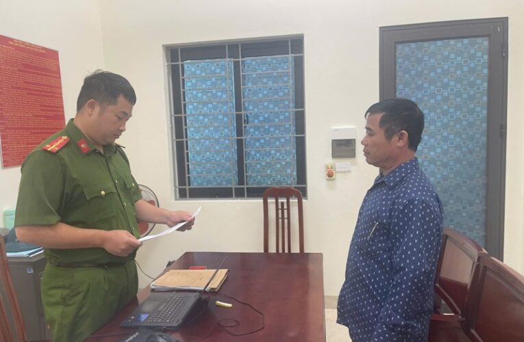 Hưng Yên: Khởi tố 2 đối tượng bán số lô số đề gần cổng bệnh viện