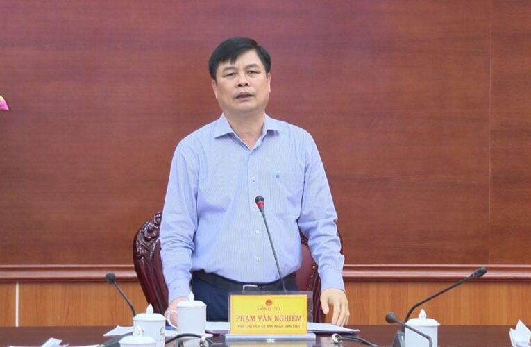 Hưng Yên chấn chỉnh việc lạm dụng yêu cầu nộp bản sao chứng thực giấy tờ khi đã có ở VNeID, đề nghị người dân giám sát