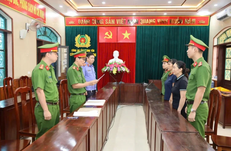 Khởi tố 2 đối tượng mua lợn bệnh, lợn chết về trà trộn với thịt sạch